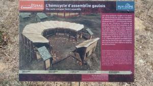 Reconstitution de l'hémicycle gaulois Reconstitution de l'hémicycle gaulois